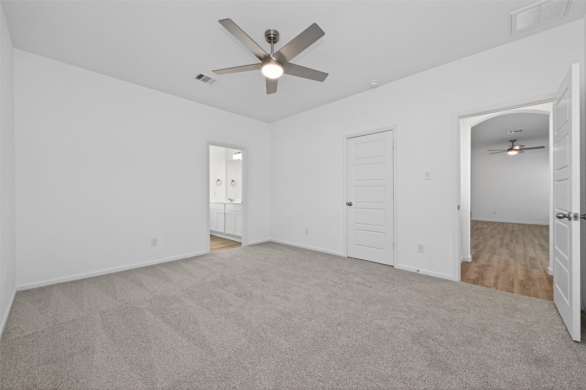 13315 Padre Bay Lane, Iowa Colony, TX 77583 13315 Padre Bay Lane, Iowa Colony, TX 77583