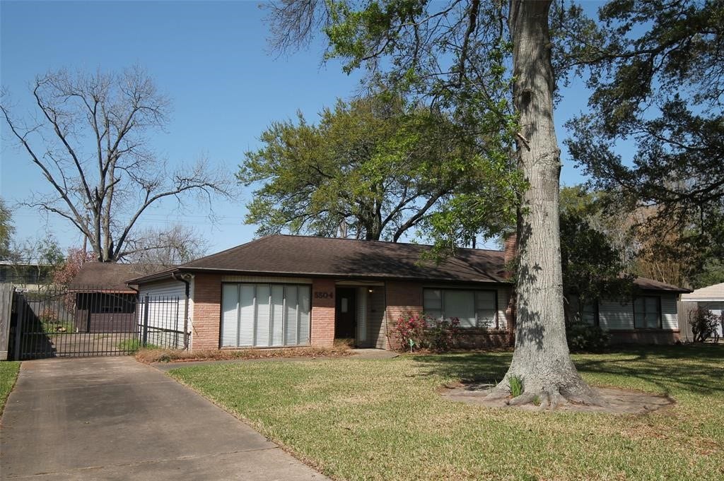 5504 Valerie Street, Houston, TX 77081 5504 Valerie Street, Houston, TX 77081