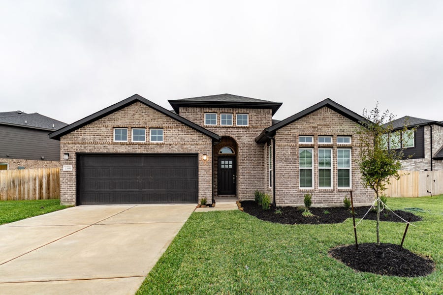 Property photo for 23510 Zinfandel Drive, Alvin, TX