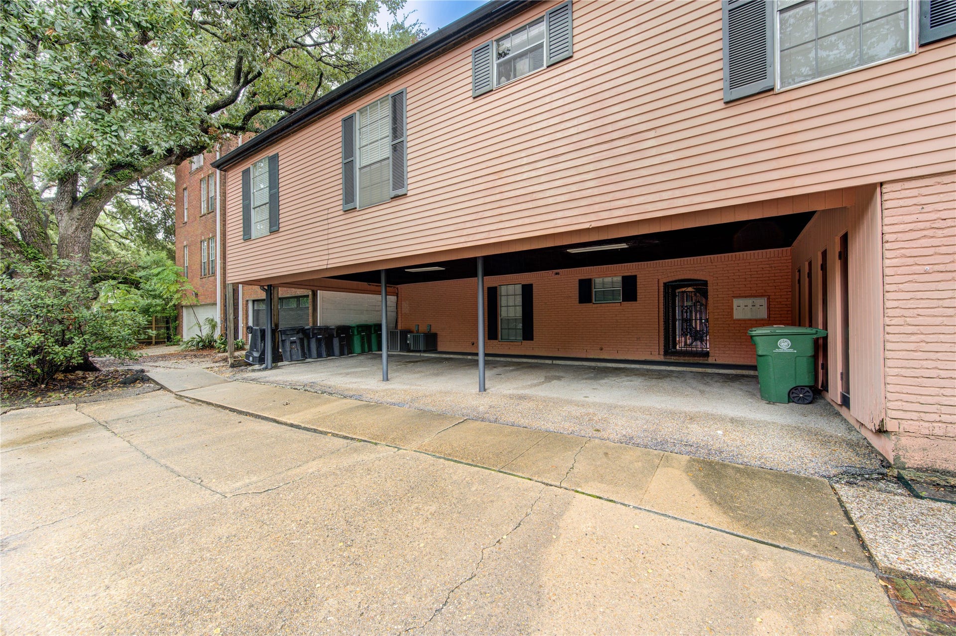 3618 Stanford Street, #6, Houston, TX 77006 3618 Stanford Street, #6, Houston, TX 77006