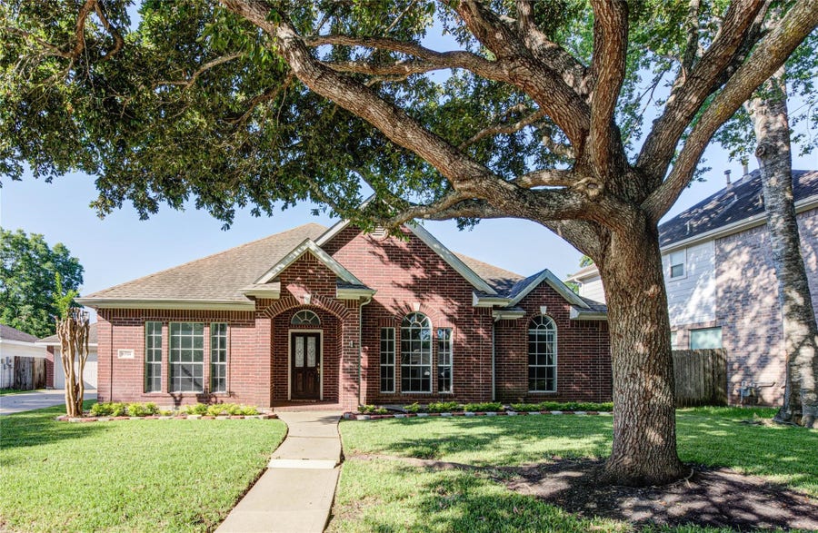 Property photo for 6514 Canyon Estates Lane, Richmond, TX