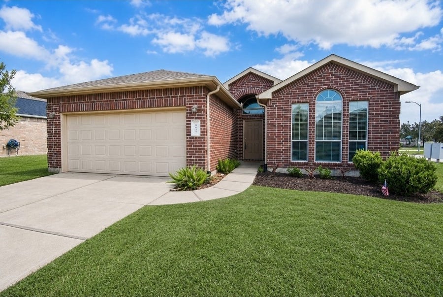 Property photo for 8610 Sweet Pasture Drive, Tomball, TX