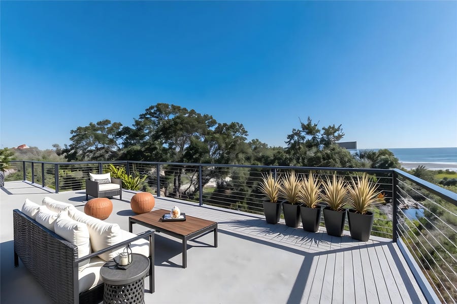 Property photo for 637 Bay Vista Drive, Seabrook, TX