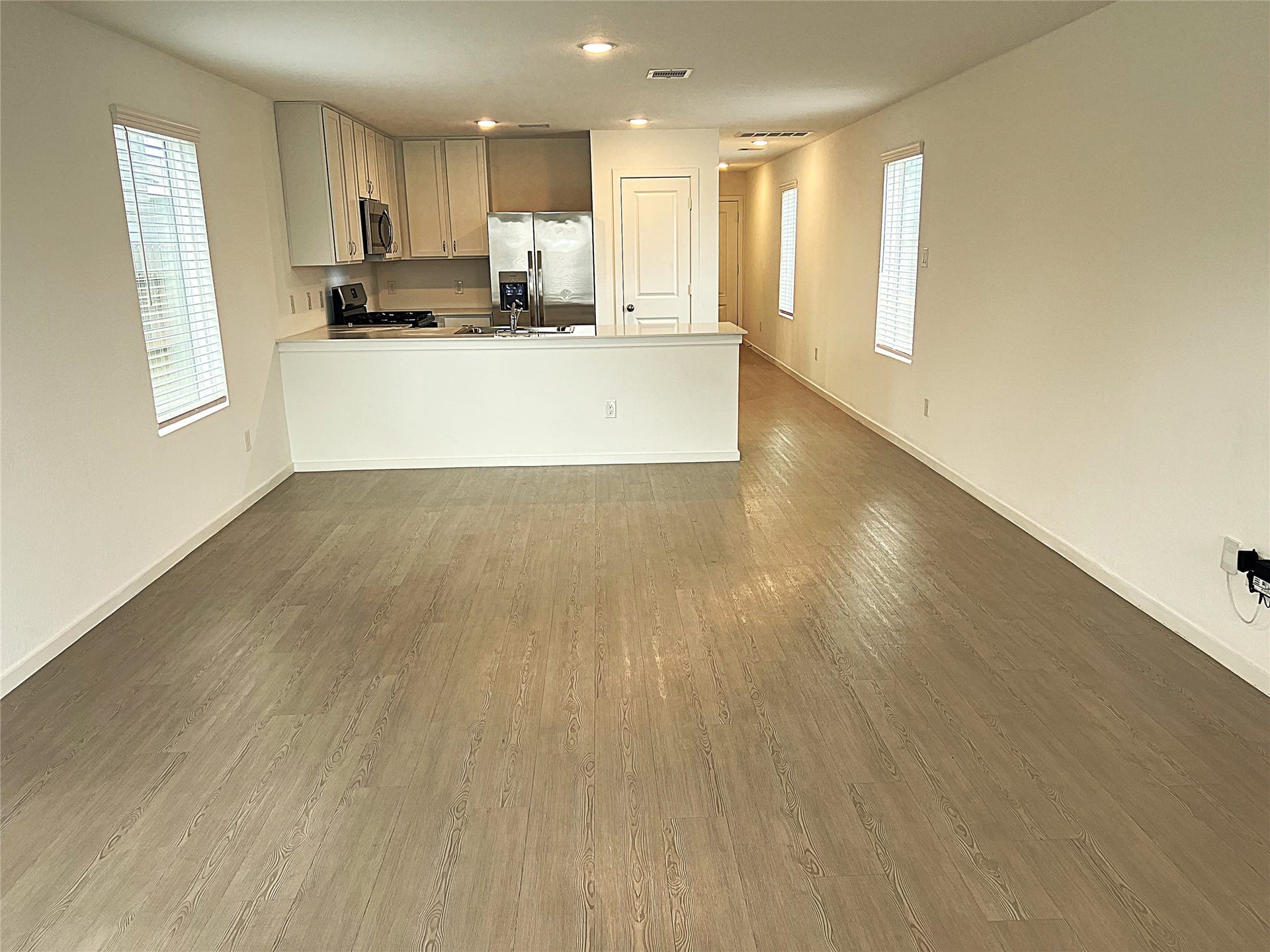 18210 Via Aurelia Drive, New Caney, TX 77357 18210 Via Aurelia Drive, New Caney, TX 77357
