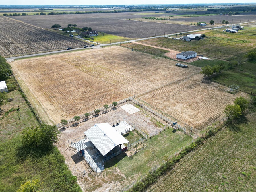 Property photo for 1023 Williams Road, East Bernard, TX