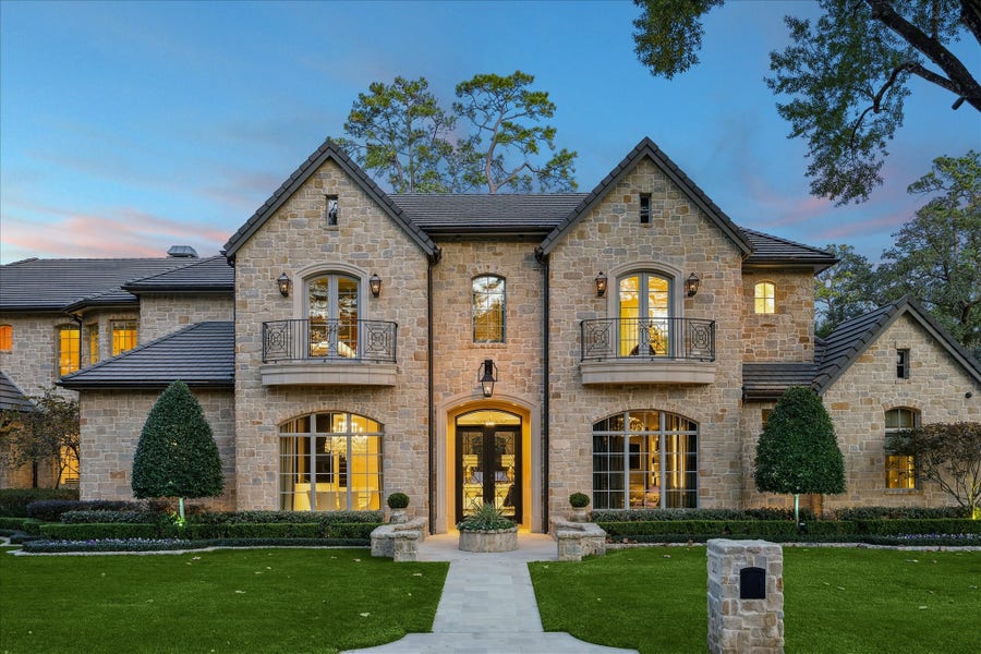 Property photo for 220 Merrie Way Lane, Houston, TX
