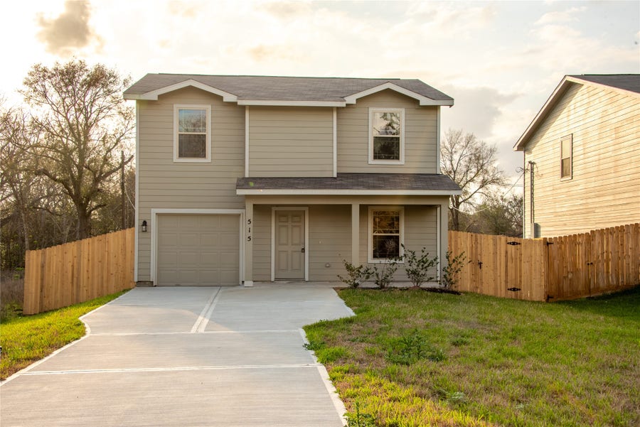 Property photo for 515 16th Street, Hempstead, TX
