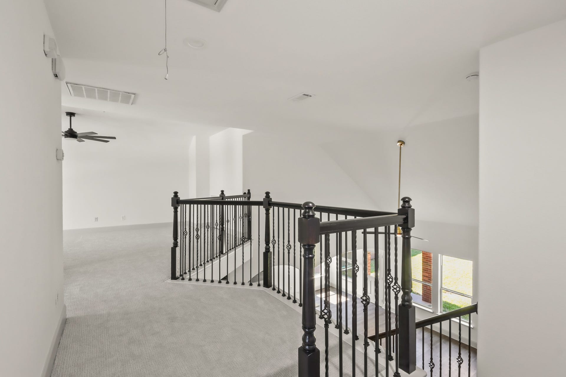 71 Black Swan Place, Magnolia, TX 77354