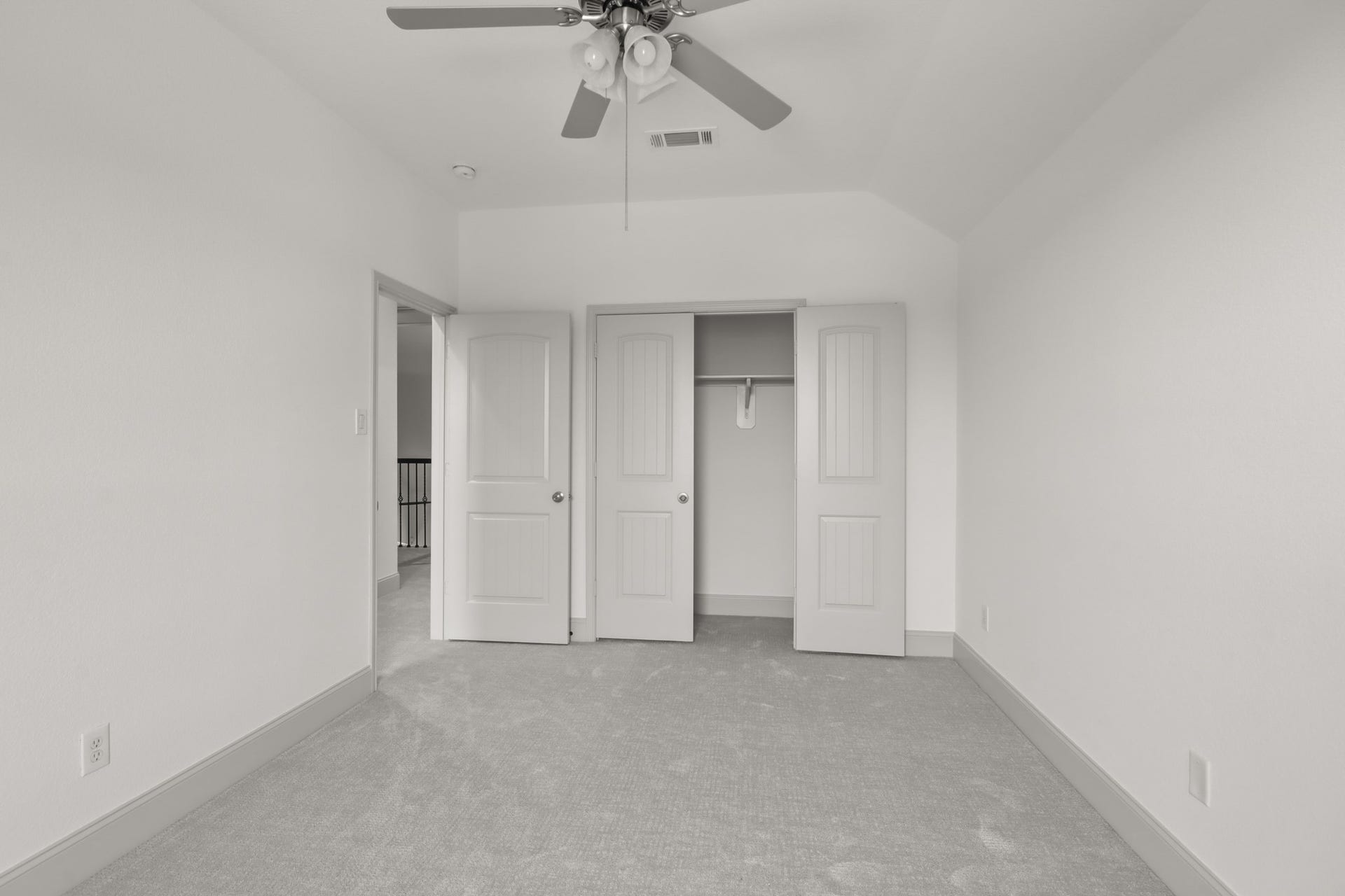 71 Black Swan Place, Magnolia, TX 77354