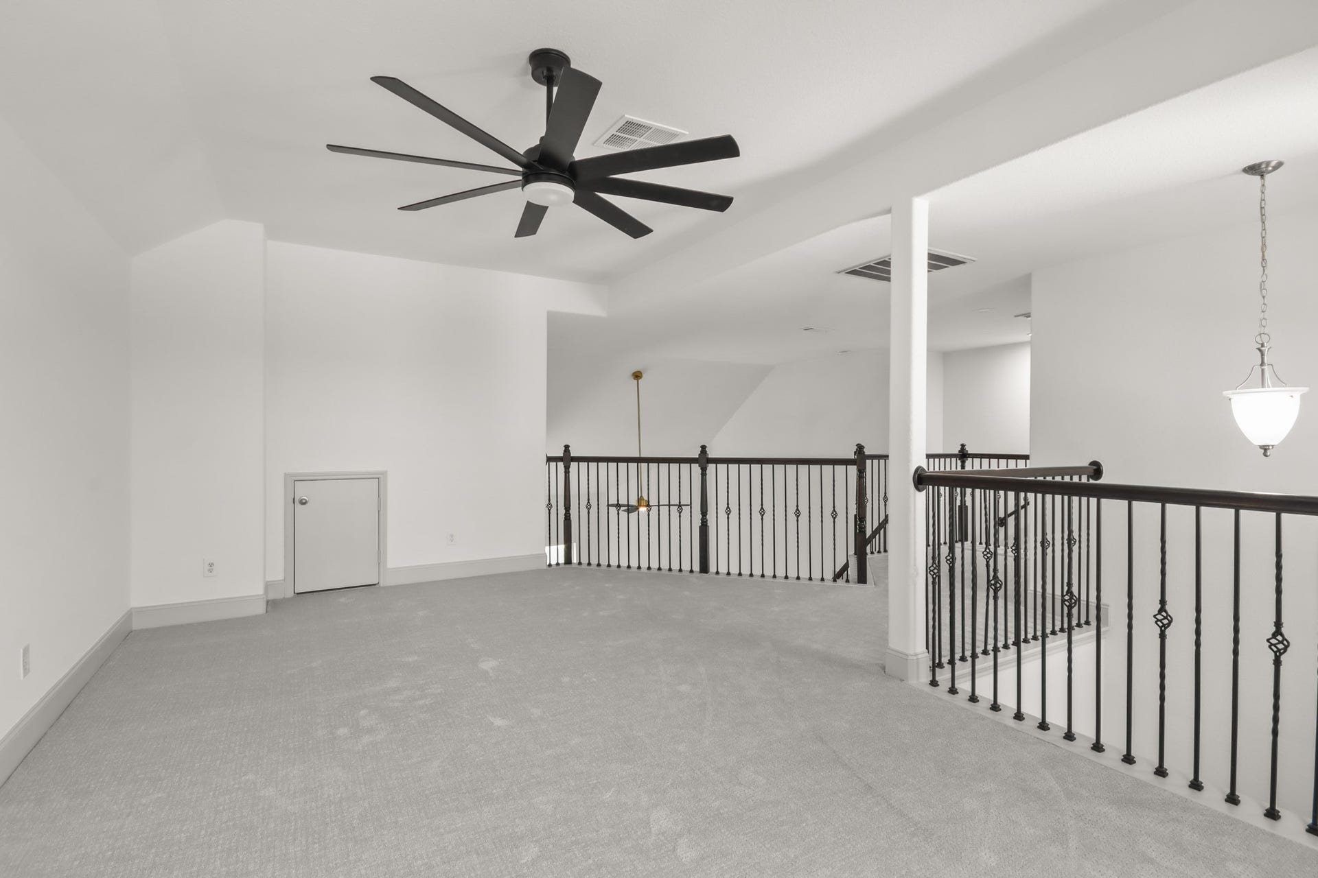 71 Black Swan Place, Magnolia, TX 77354