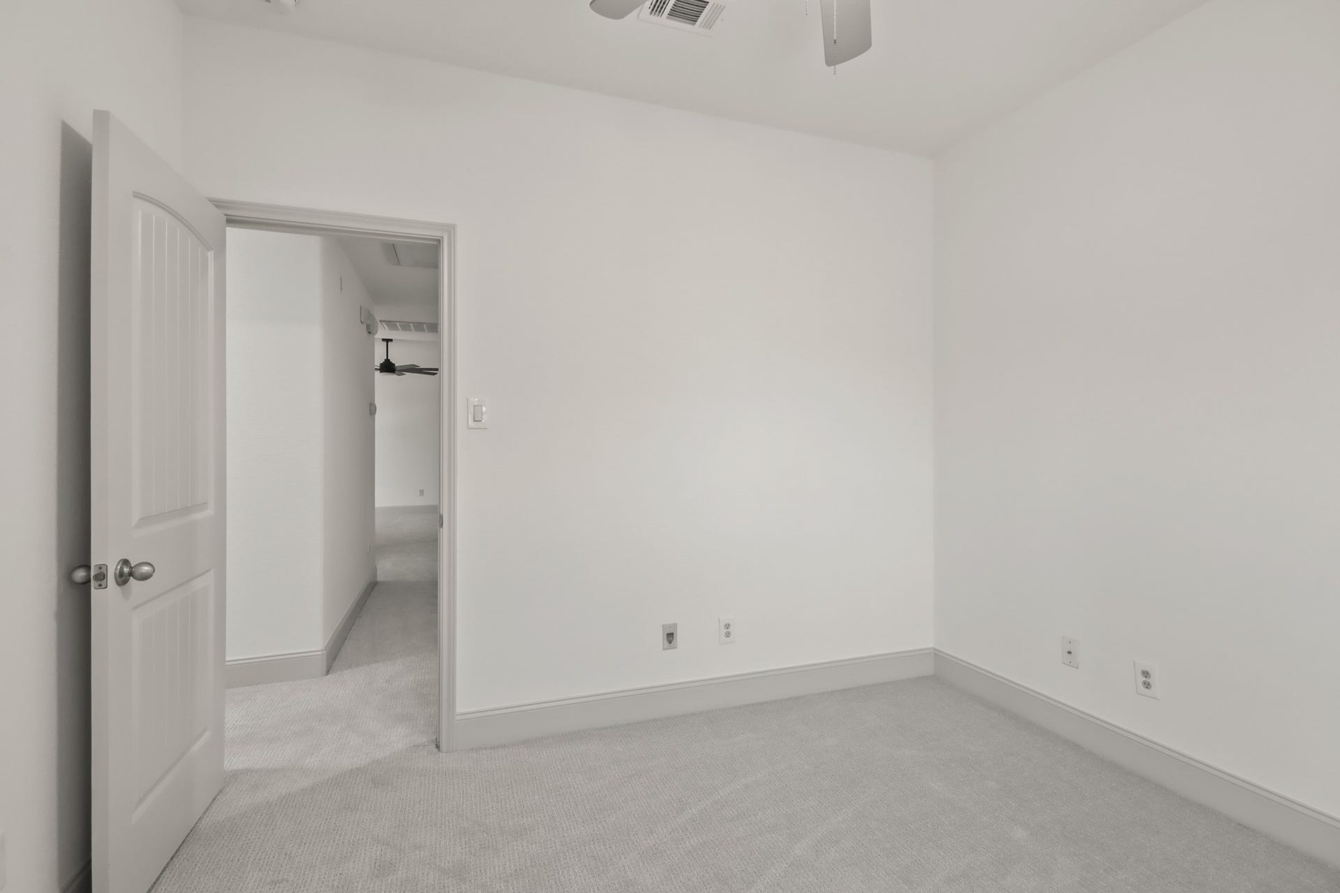71 Black Swan Place, Magnolia, TX 77354