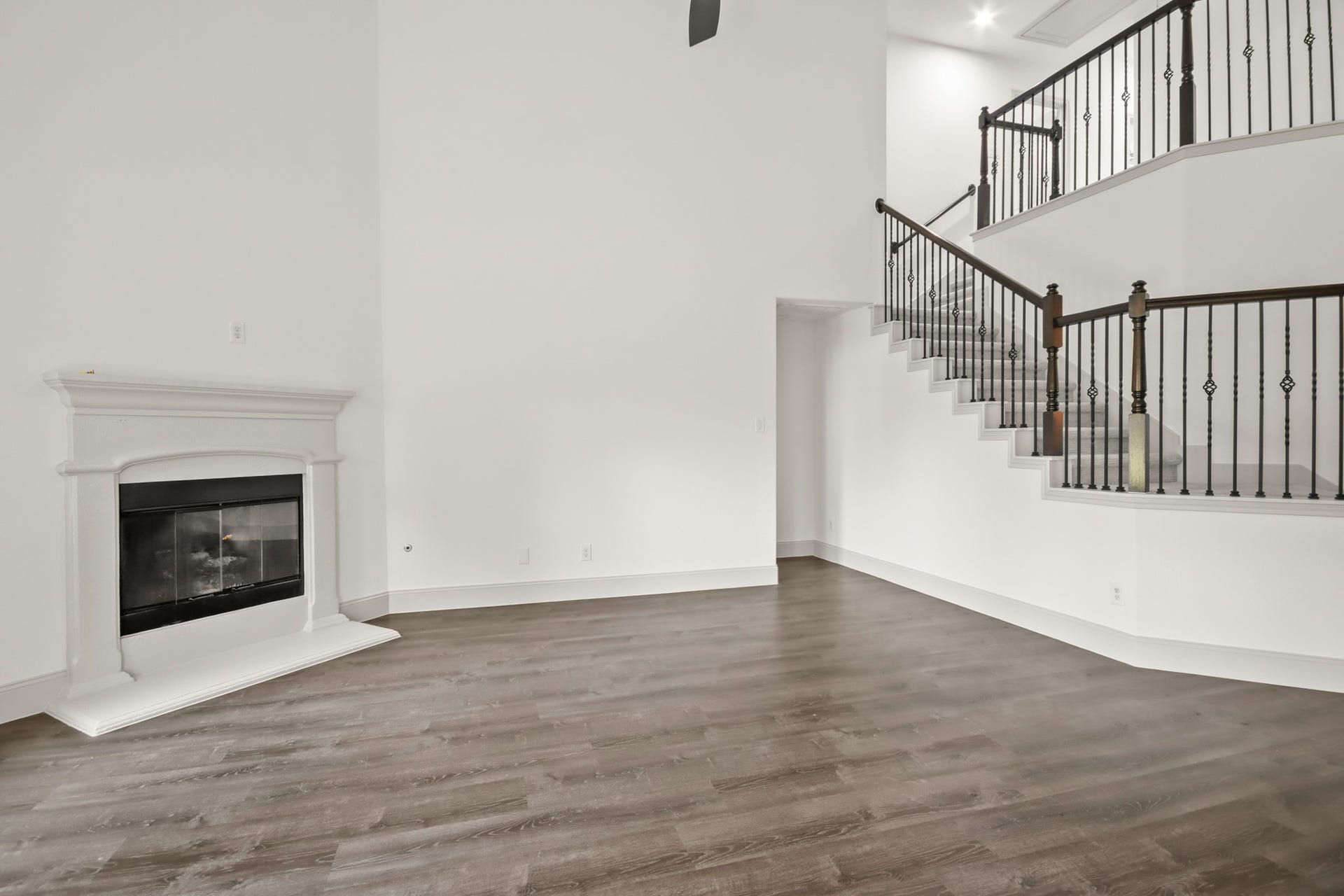 71 Black Swan Place, Magnolia, TX 77354