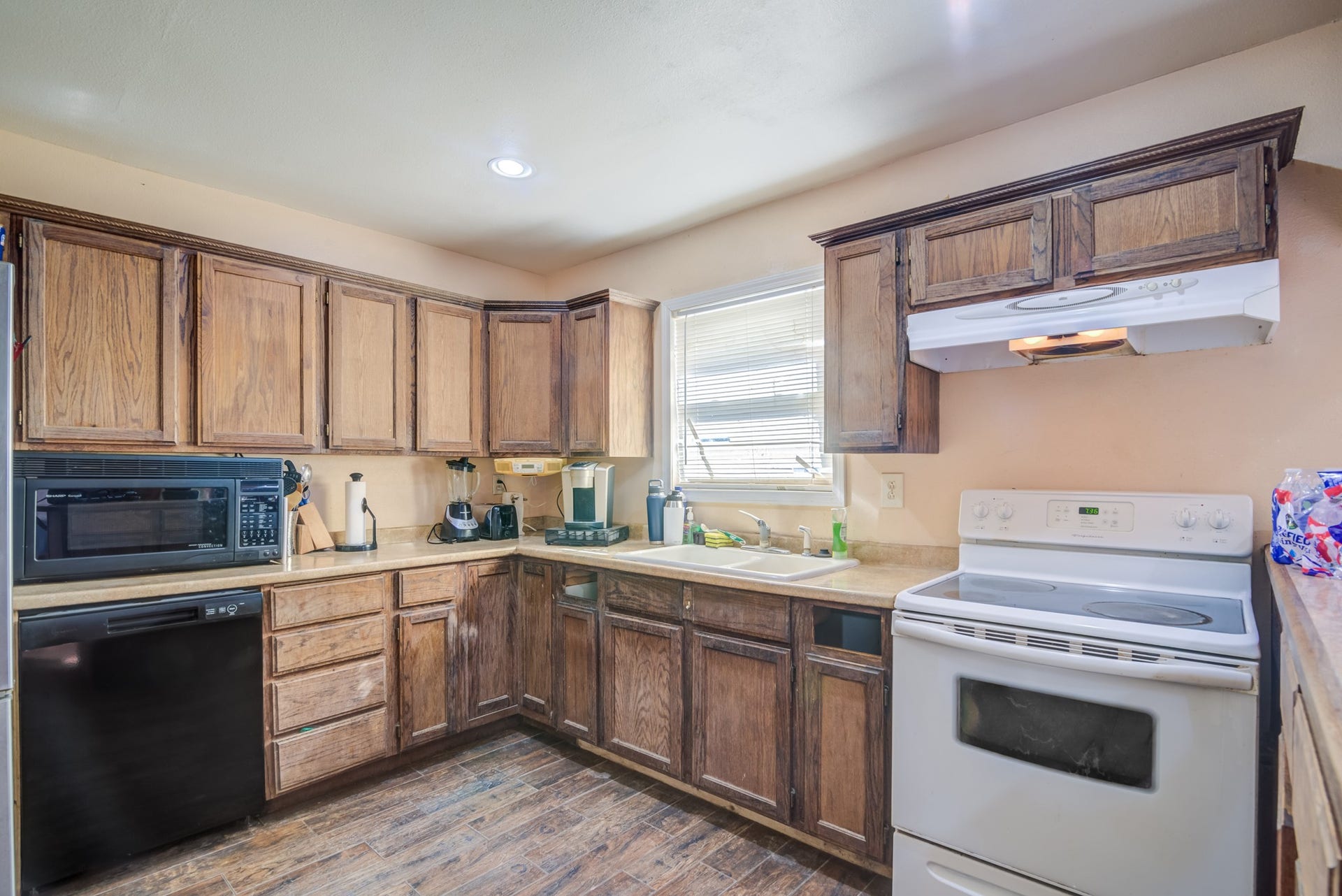 3701 Avenue J, Santa Fe, TX 77510 3701 Avenue J, Santa Fe, TX 77510