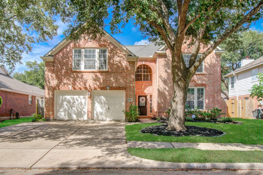 Property photo for 1207 Atlanta Drive, Richmond, TX