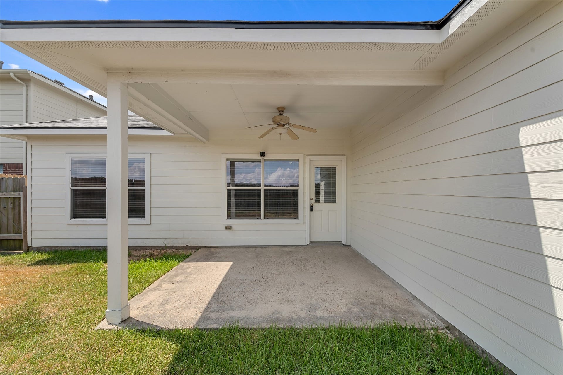 6534 Bella Noche Drive, Spring, TX 77379 6534 Bella Noche Drive, Spring, TX 77379