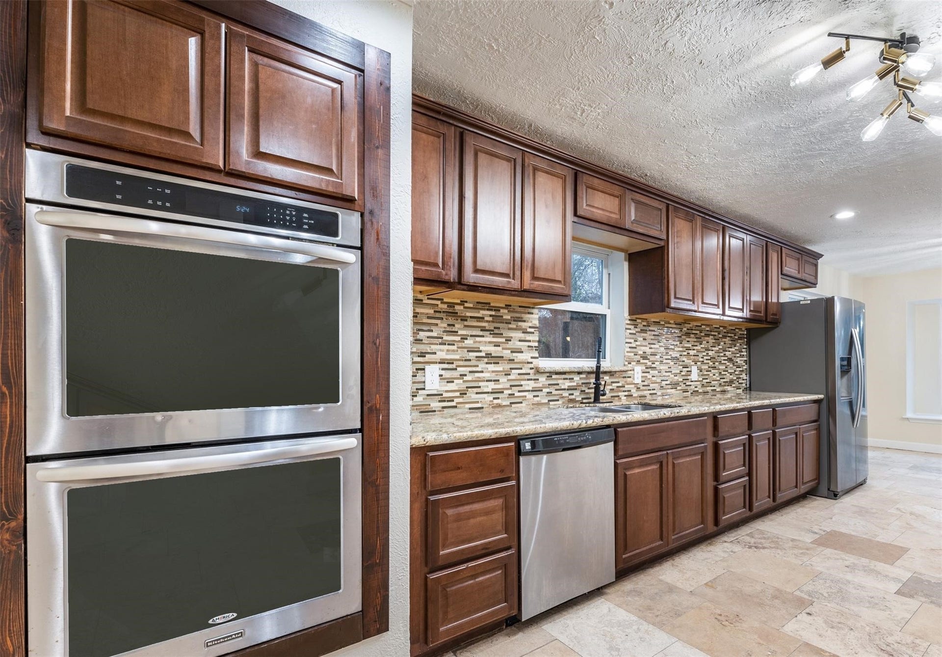 417 White Wing Lane, Houston, TX 77079 417 White Wing Lane, Houston, TX 77079
