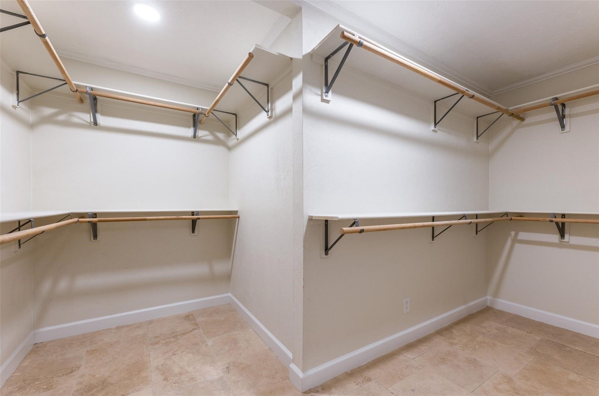 417 White Wing Lane, Houston, TX 77079 417 White Wing Lane, Houston, TX 77079