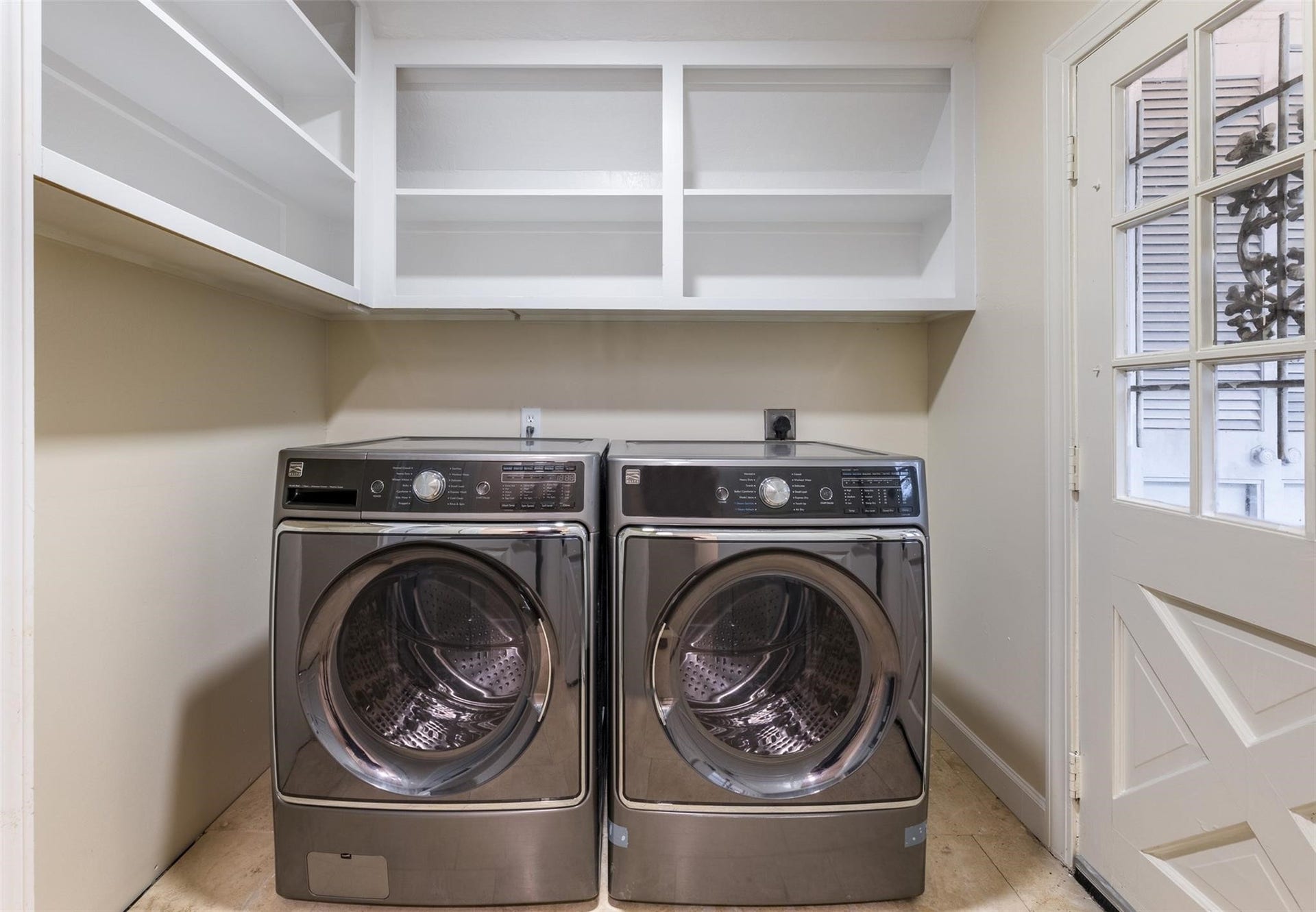 417 White Wing Lane, Houston, TX 77079 417 White Wing Lane, Houston, TX 77079