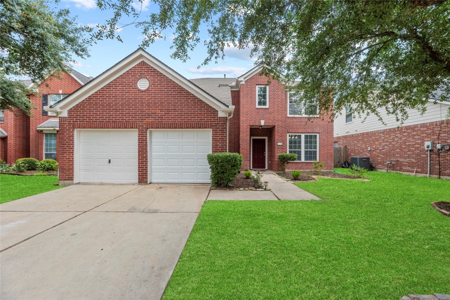 Property photo for 21702 Grand Hollow Lane, Katy, TX