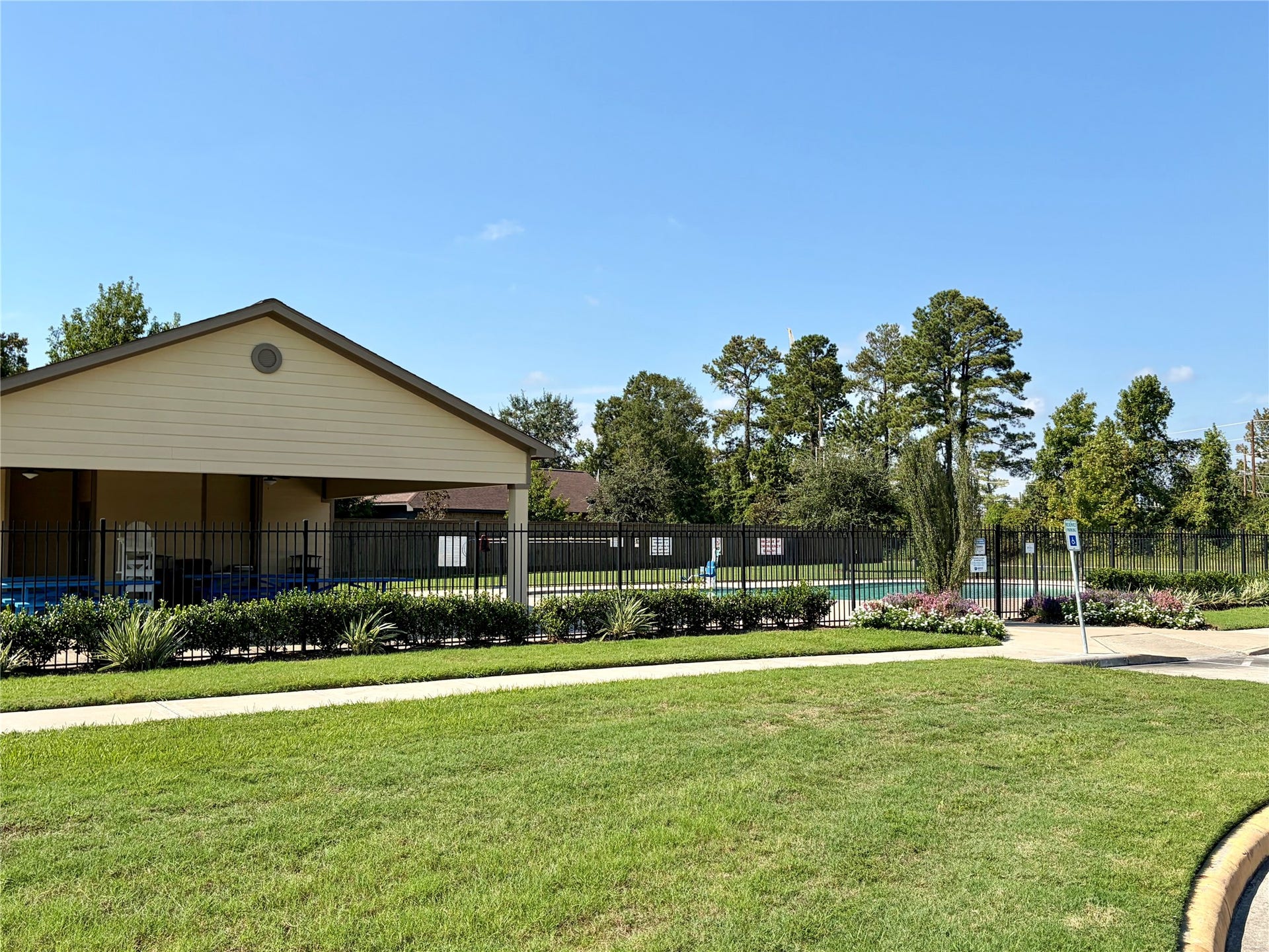 25610 Brooklyn Lane, Porter, TX 77365 Brooklyn Trails Community Playground & Pool within walking distance!