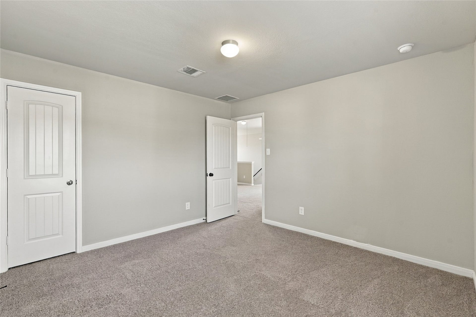25610 Brooklyn Lane, Porter, TX 77365 All bedrooms have large Walk-In Closets! Bedroom #4