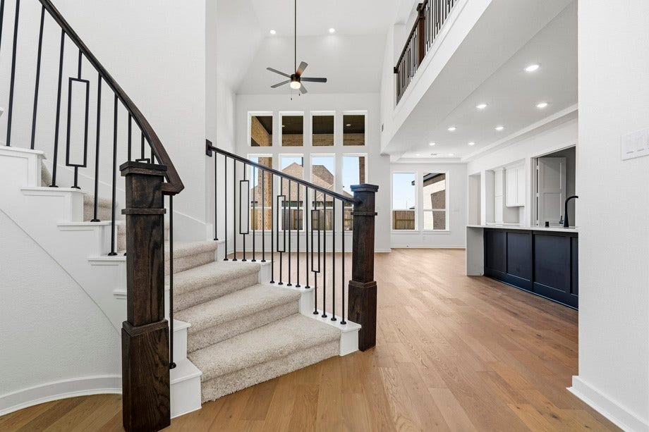 Entry/Dining Room