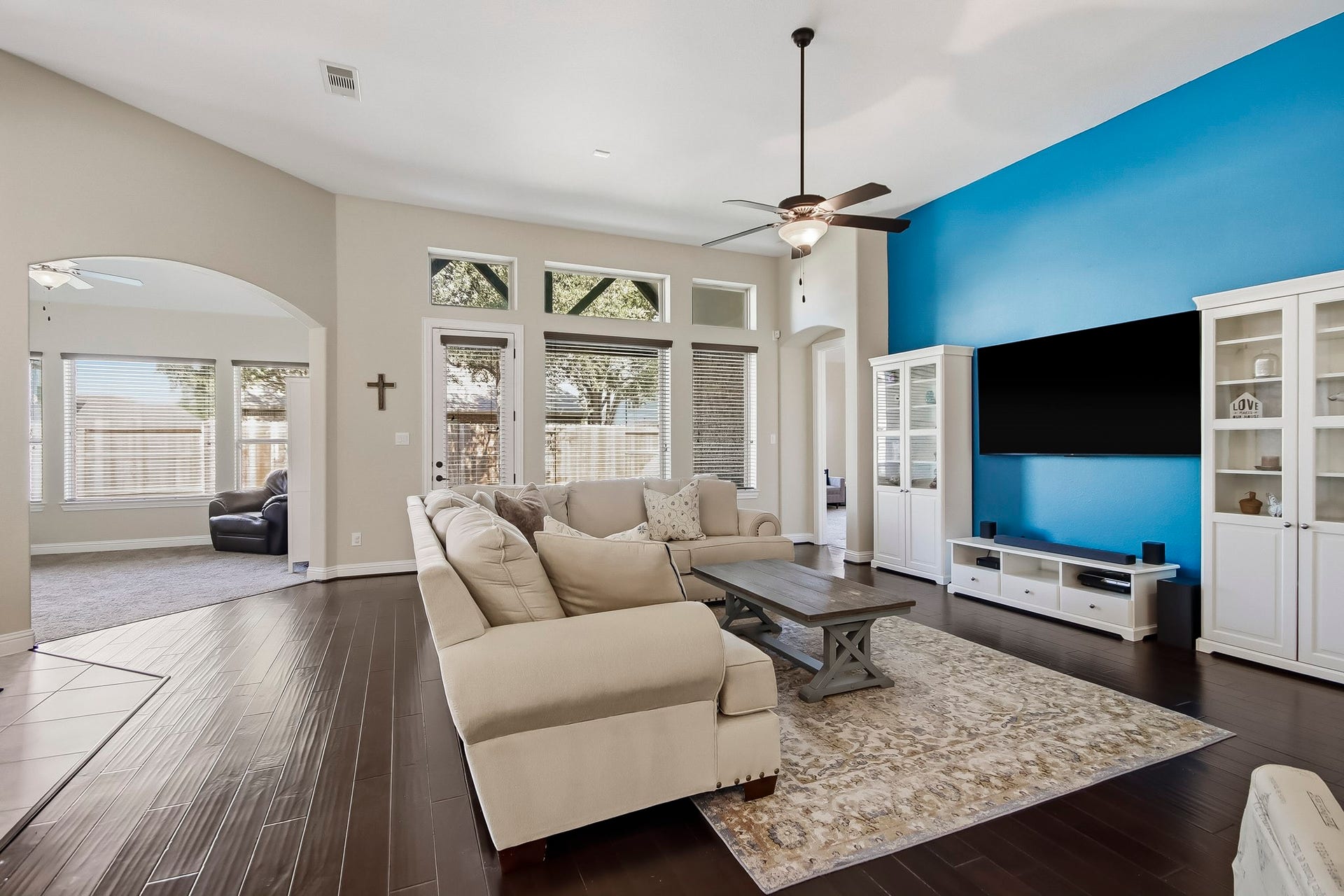 16818 Lake Limestone Lane, Houston, TX 77044