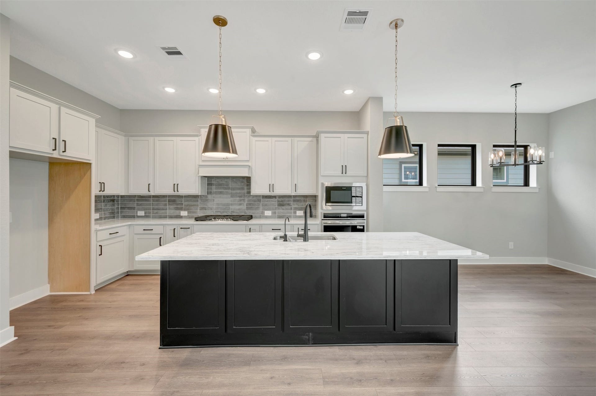 16718 Vibrant Avenue, Hockley, TX 77447 16718 Vibrant Avenue, Hockley, TX 77447