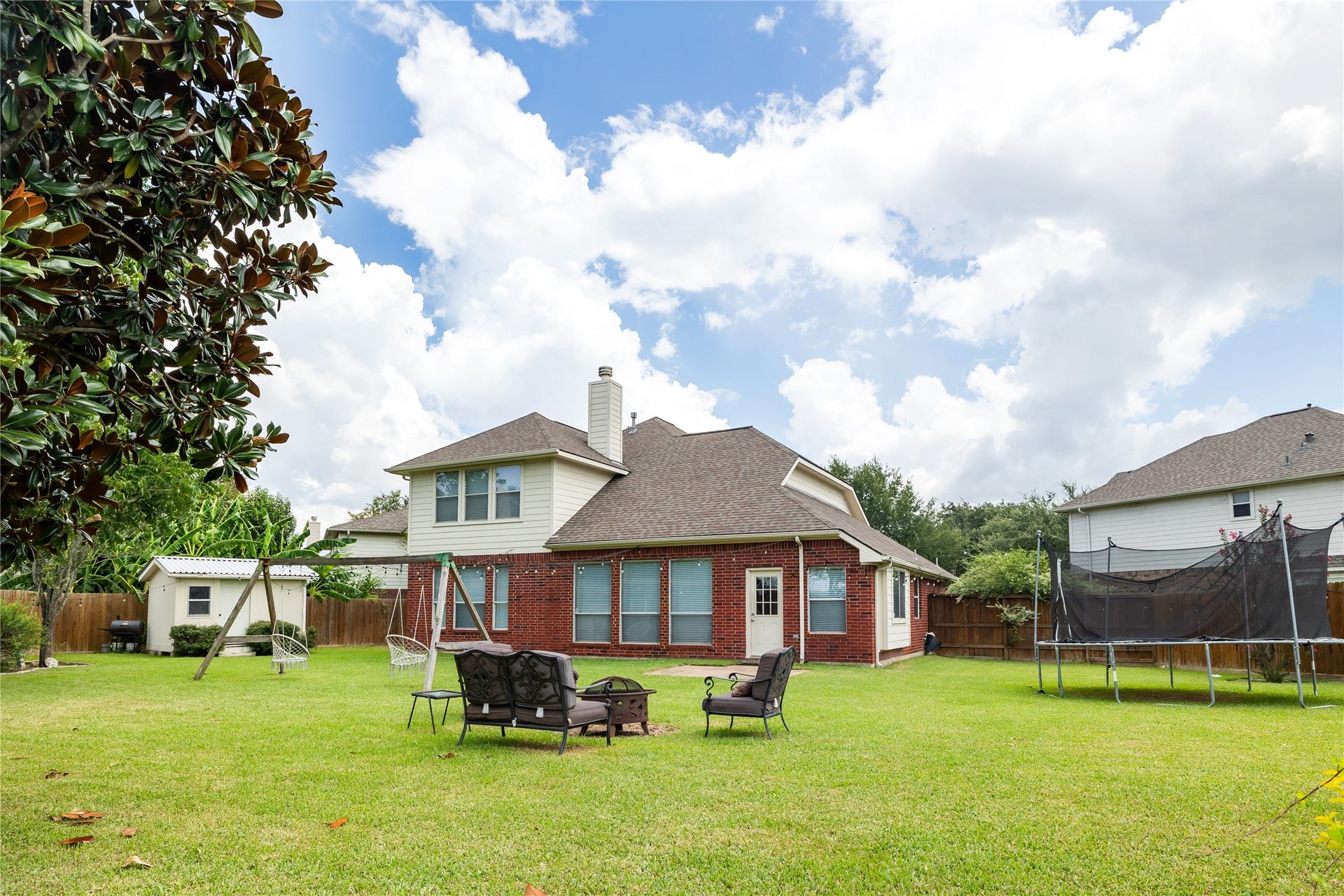5414 Summer Oak Drive, Pasadena, TX 77505 Oversized Backyard