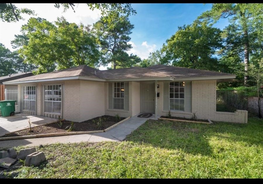 Property photo for 7621 Gleason Road, Houston, TX