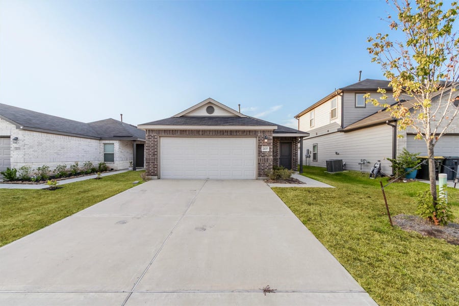 Property photo for 2637 Shady Cedar Court, Conroe, TX