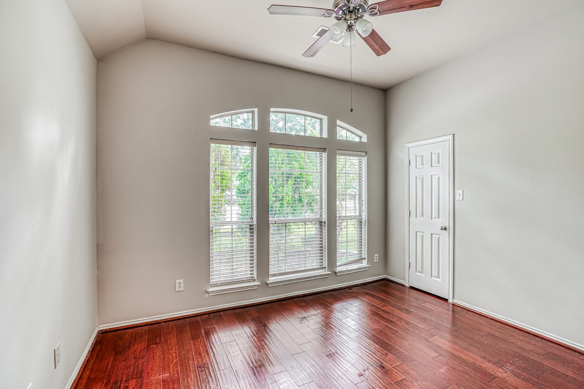 606 Red Oak Canyon Lane, La Marque, TX 77568 606 Red Oak Canyon Lane, La Marque, TX 77568