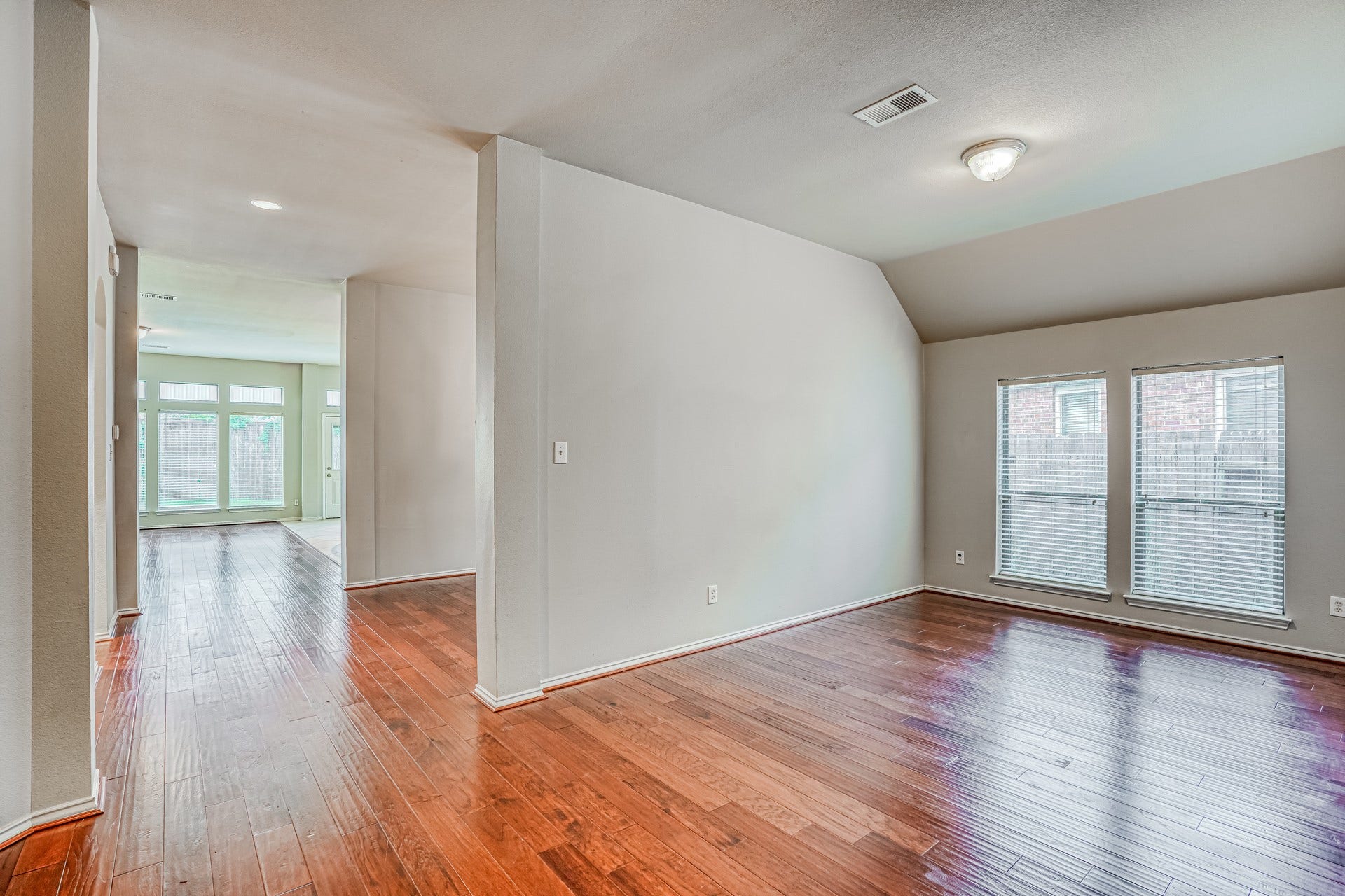 606 Red Oak Canyon Lane, La Marque, TX 77568 606 Red Oak Canyon Lane, La Marque, TX 77568