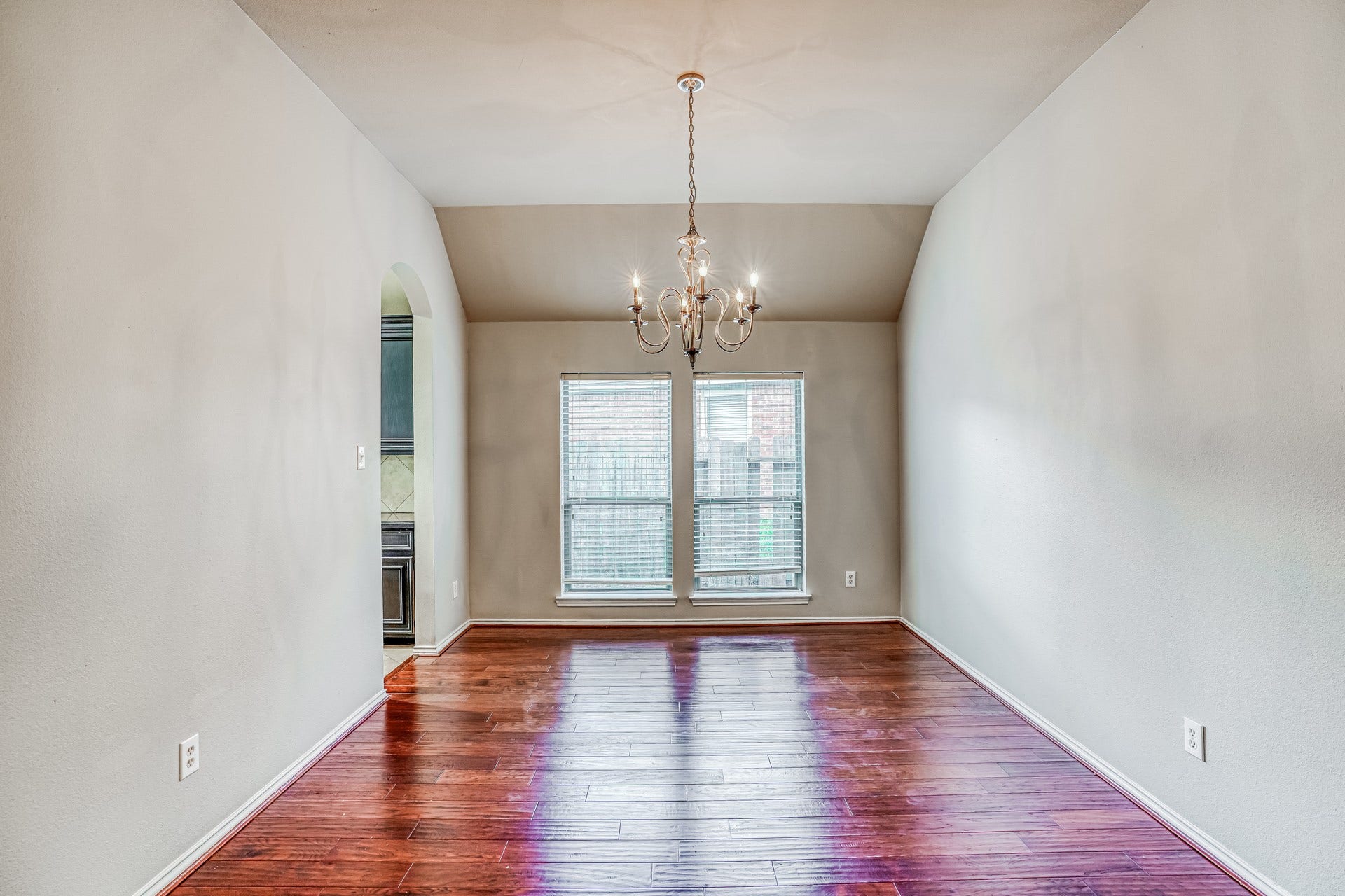 606 Red Oak Canyon Lane, La Marque, TX 77568 606 Red Oak Canyon Lane, La Marque, TX 77568