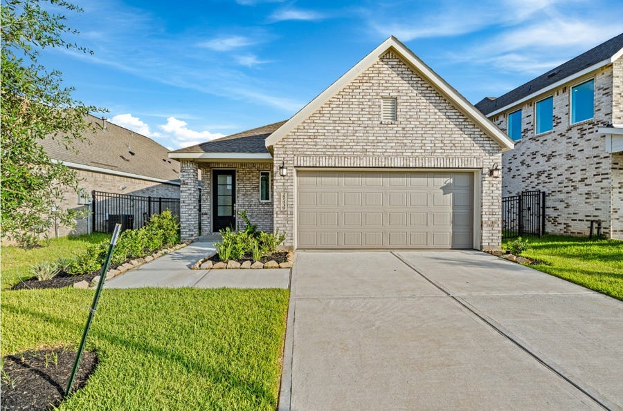 Property photo for 27439 Sunterra Village Drive, Katy, TX