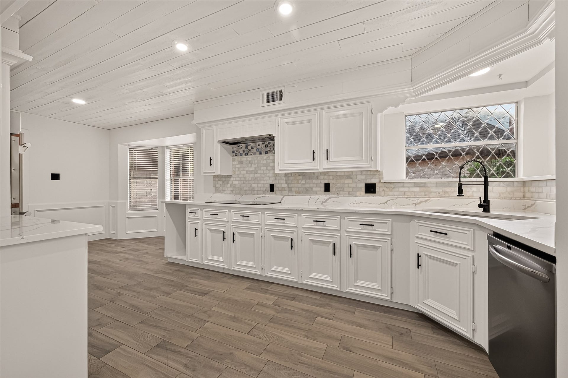 14606 Sunny Grove Drive, Houston, TX 77070 14606 Sunny Grove Drive, Houston, TX 77070