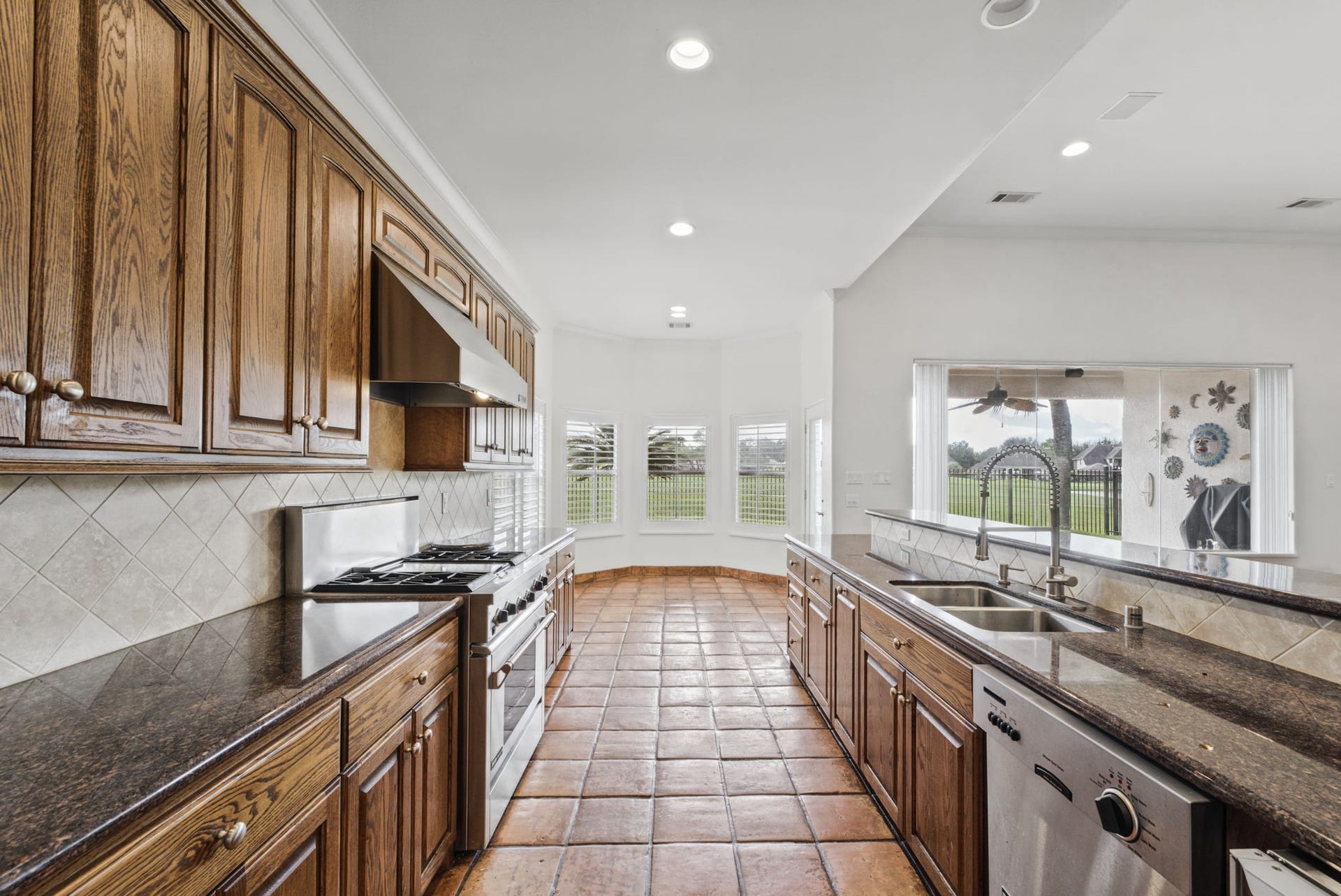 1335 Caravelle Court, Katy, TX 77494 1335 Caravelle Court, Katy, TX 77494