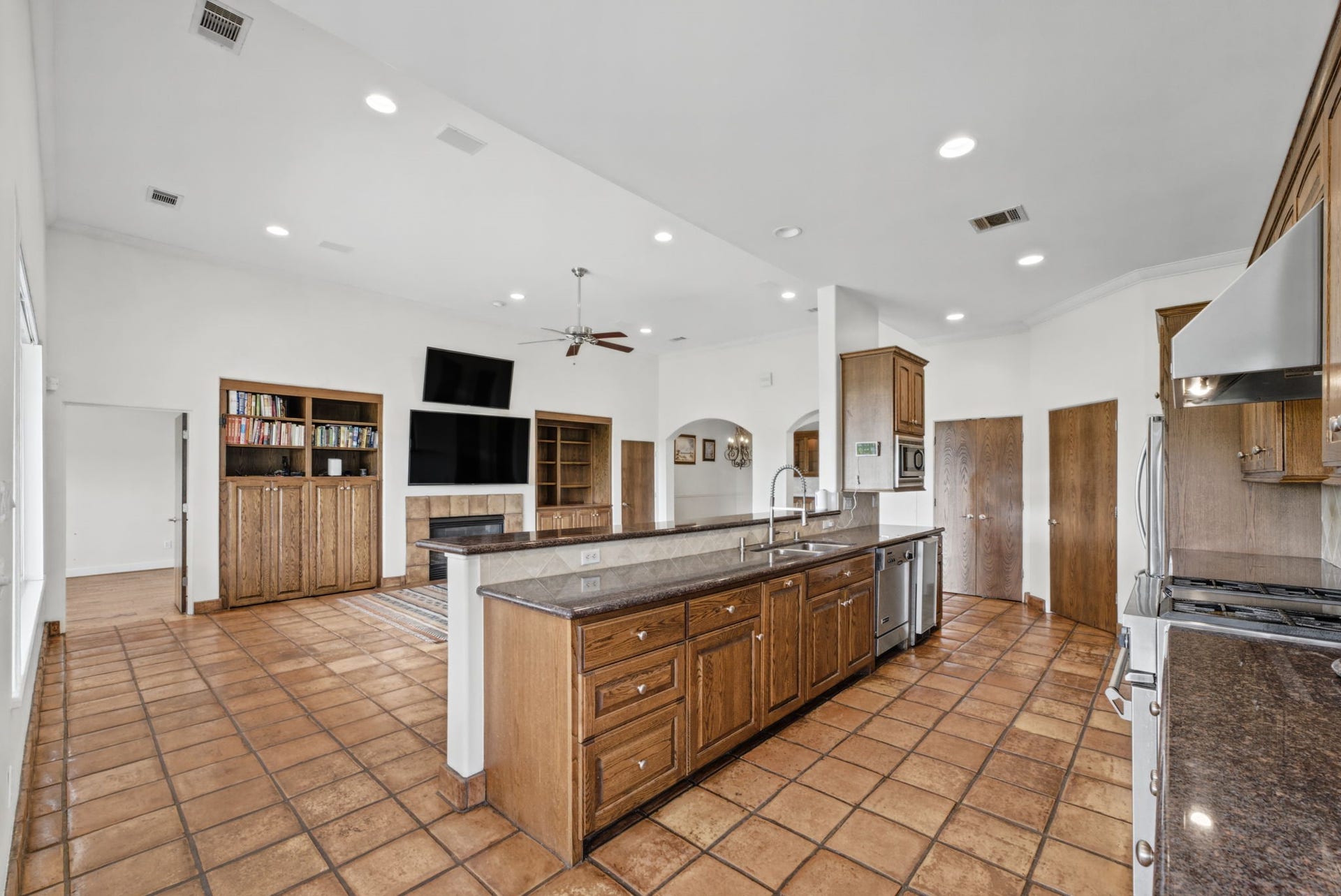 1335 Caravelle Court, Katy, TX 77494 1335 Caravelle Court, Katy, TX 77494