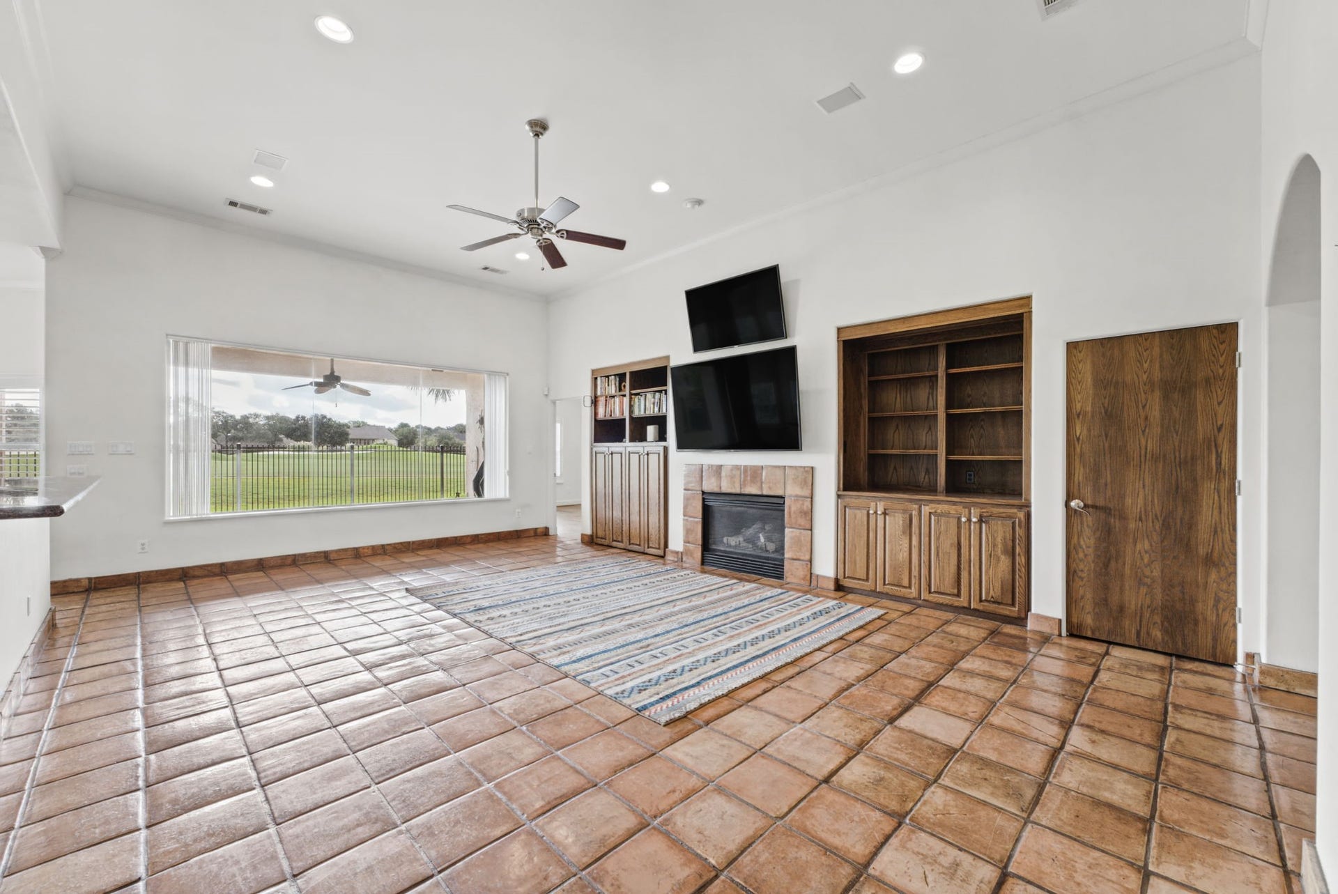 1335 Caravelle Court, Katy, TX 77494 1335 Caravelle Court, Katy, TX 77494