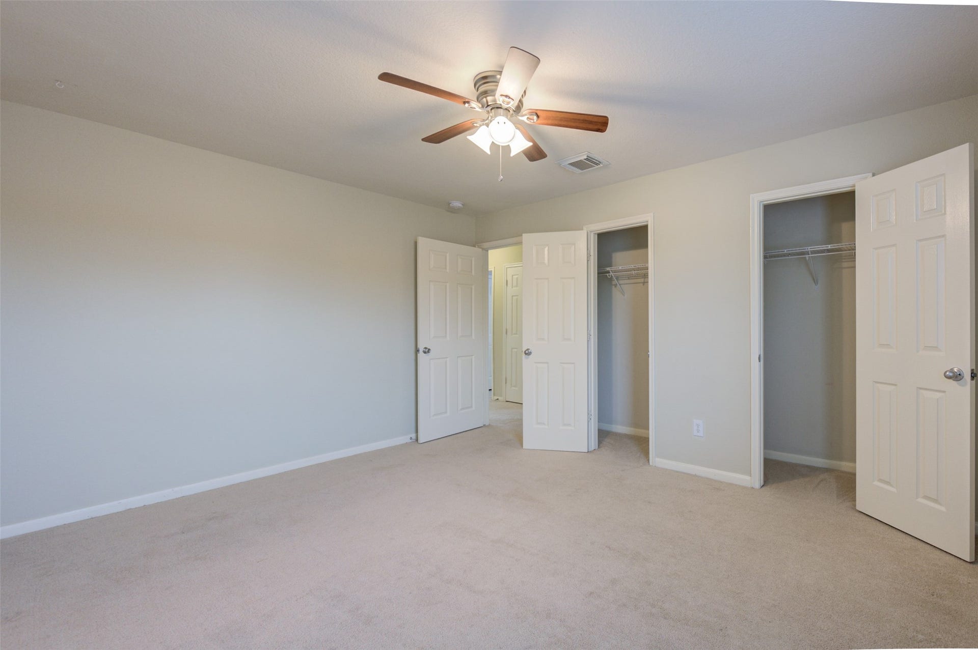 3814 Tammony Park Lane, Friendswood, TX 77546 3814 Tammony Park Lane, Friendswood, TX 77546