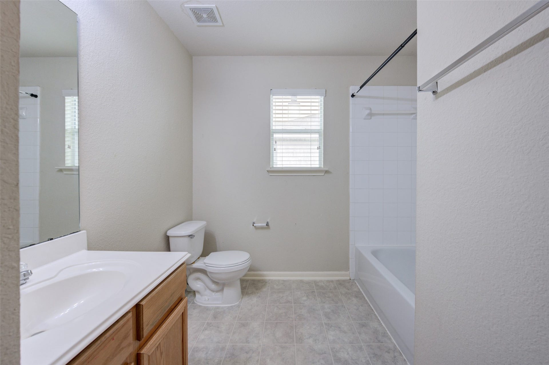 3814 Tammony Park Lane, Friendswood, TX 77546 3814 Tammony Park Lane, Friendswood, TX 77546