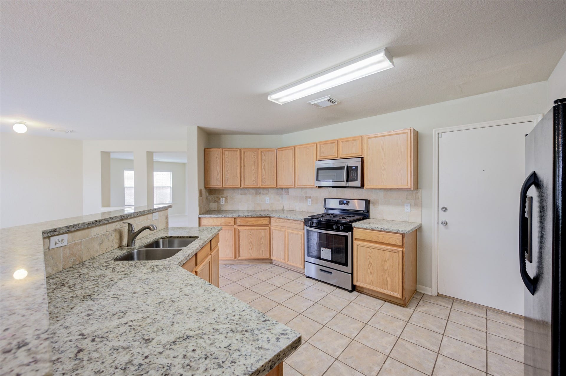 3814 Tammony Park Lane, Friendswood, TX 77546 3814 Tammony Park Lane, Friendswood, TX 77546