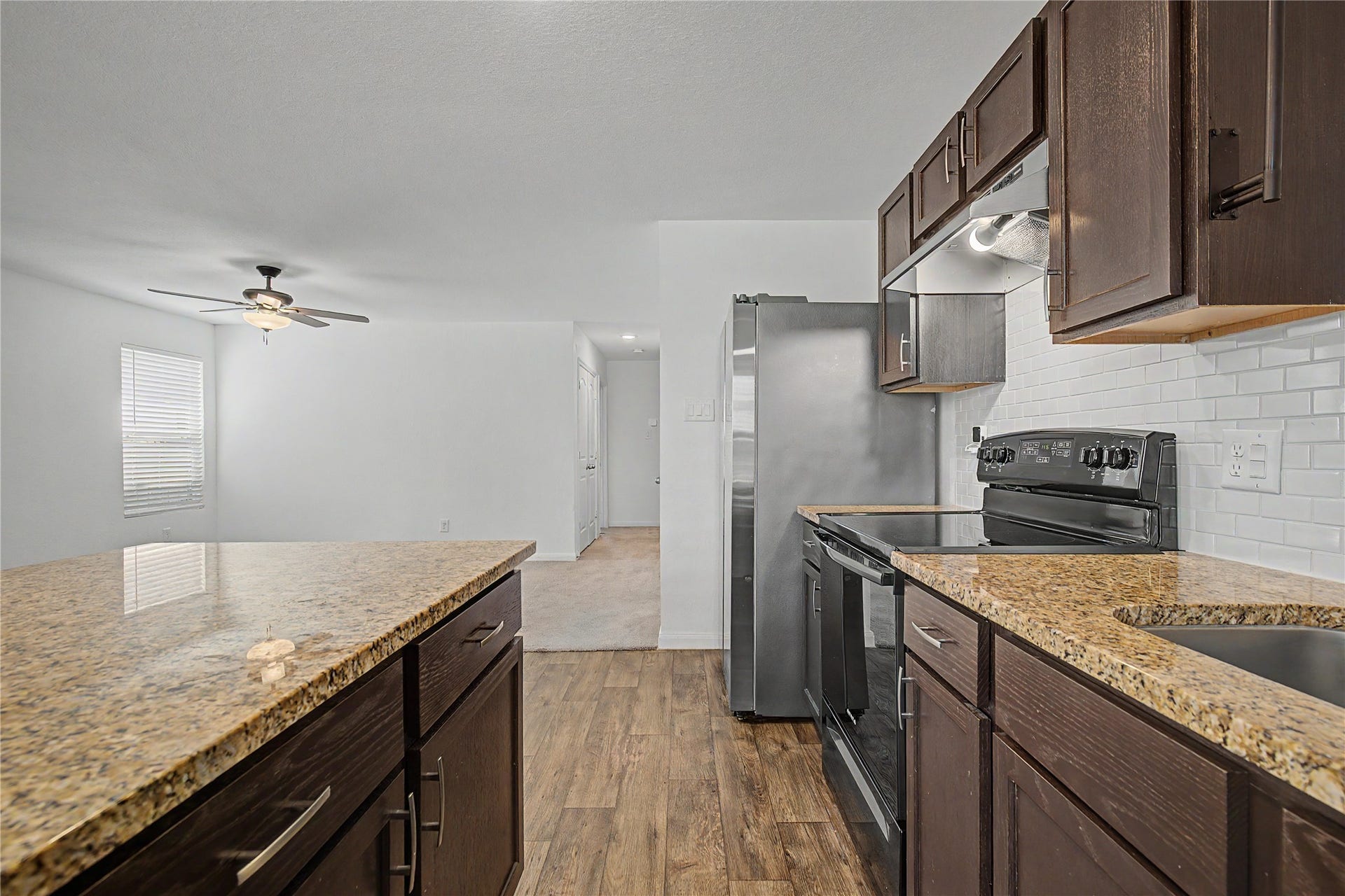16606 Colleen Place, Conroe, TX 77306 16606 Colleen Place, Conroe, TX 77306