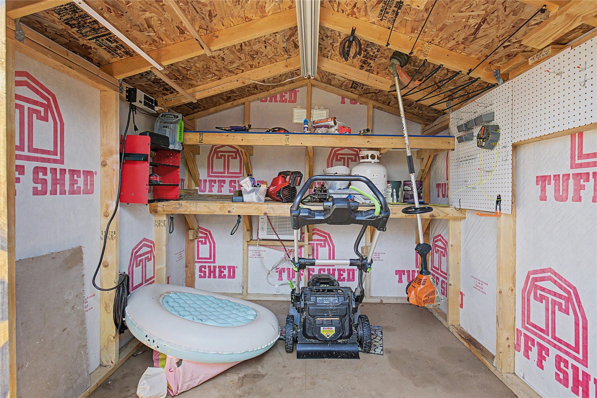 16606 Colleen Place, Conroe, TX 77306 16606 Colleen Place, Conroe, TX 77306