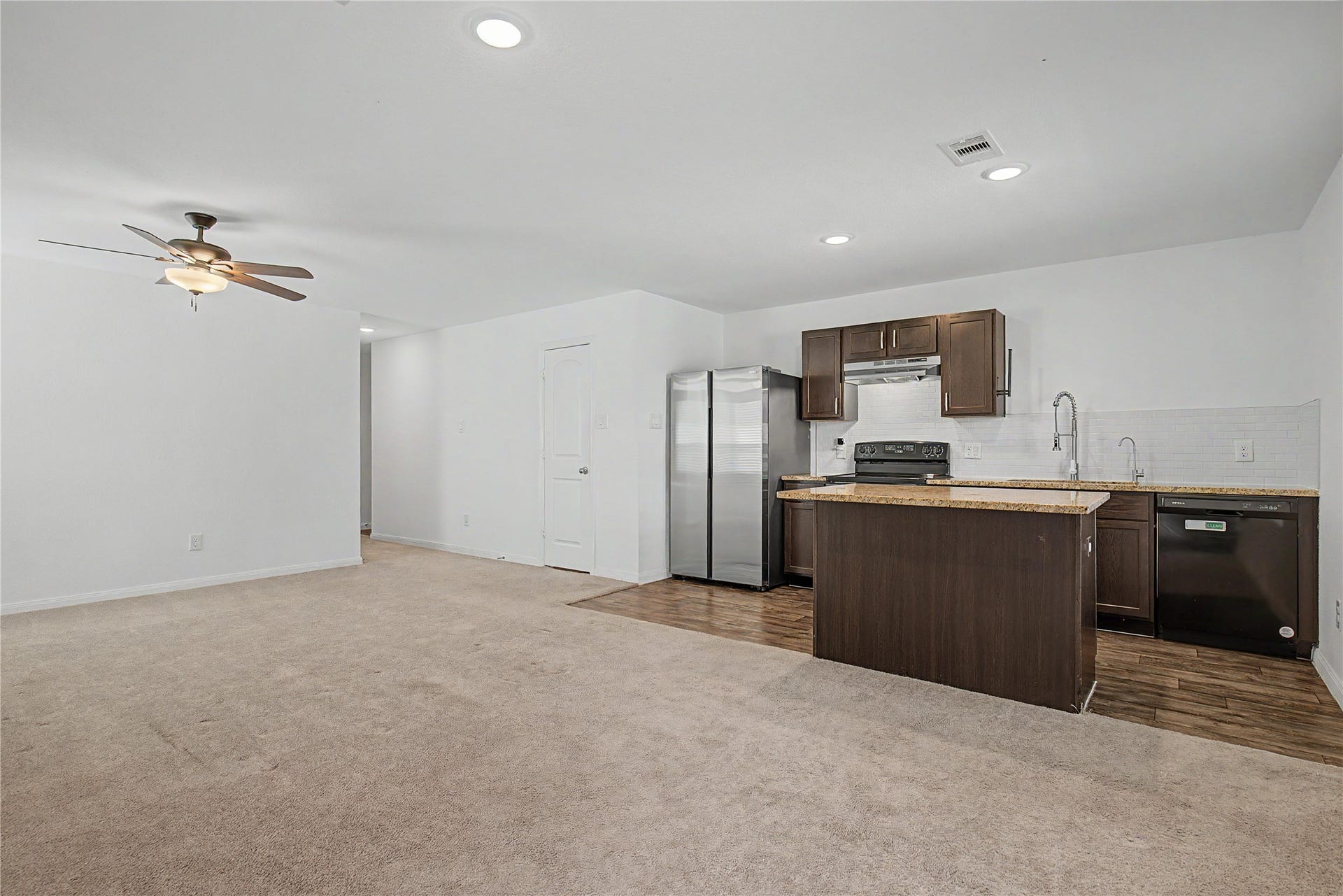 16606 Colleen Place, Conroe, TX 77306 16606 Colleen Place, Conroe, TX 77306
