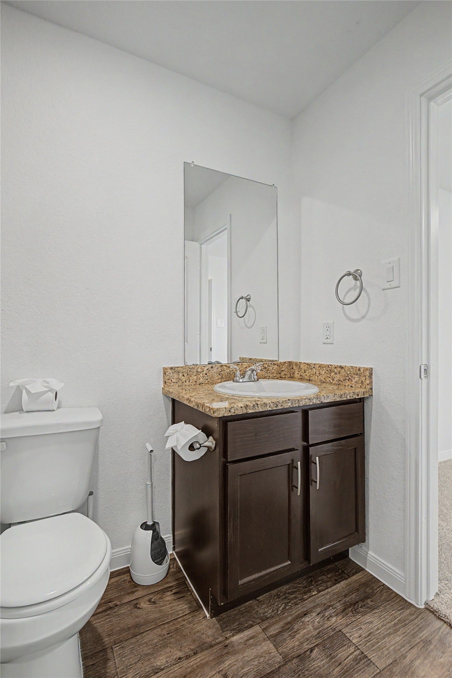 16606 Colleen Place, Conroe, TX 77306 16606 Colleen Place, Conroe, TX 77306