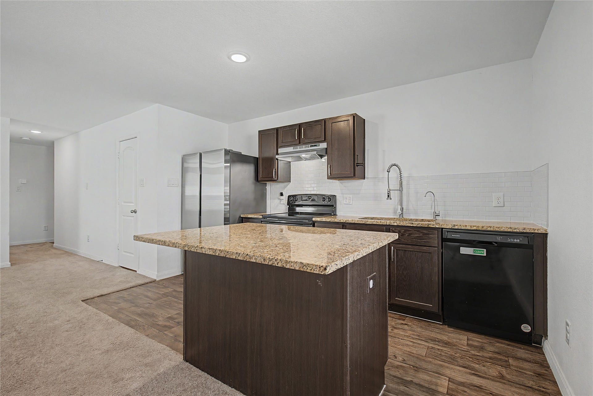 16606 Colleen Place, Conroe, TX 77306 16606 Colleen Place, Conroe, TX 77306
