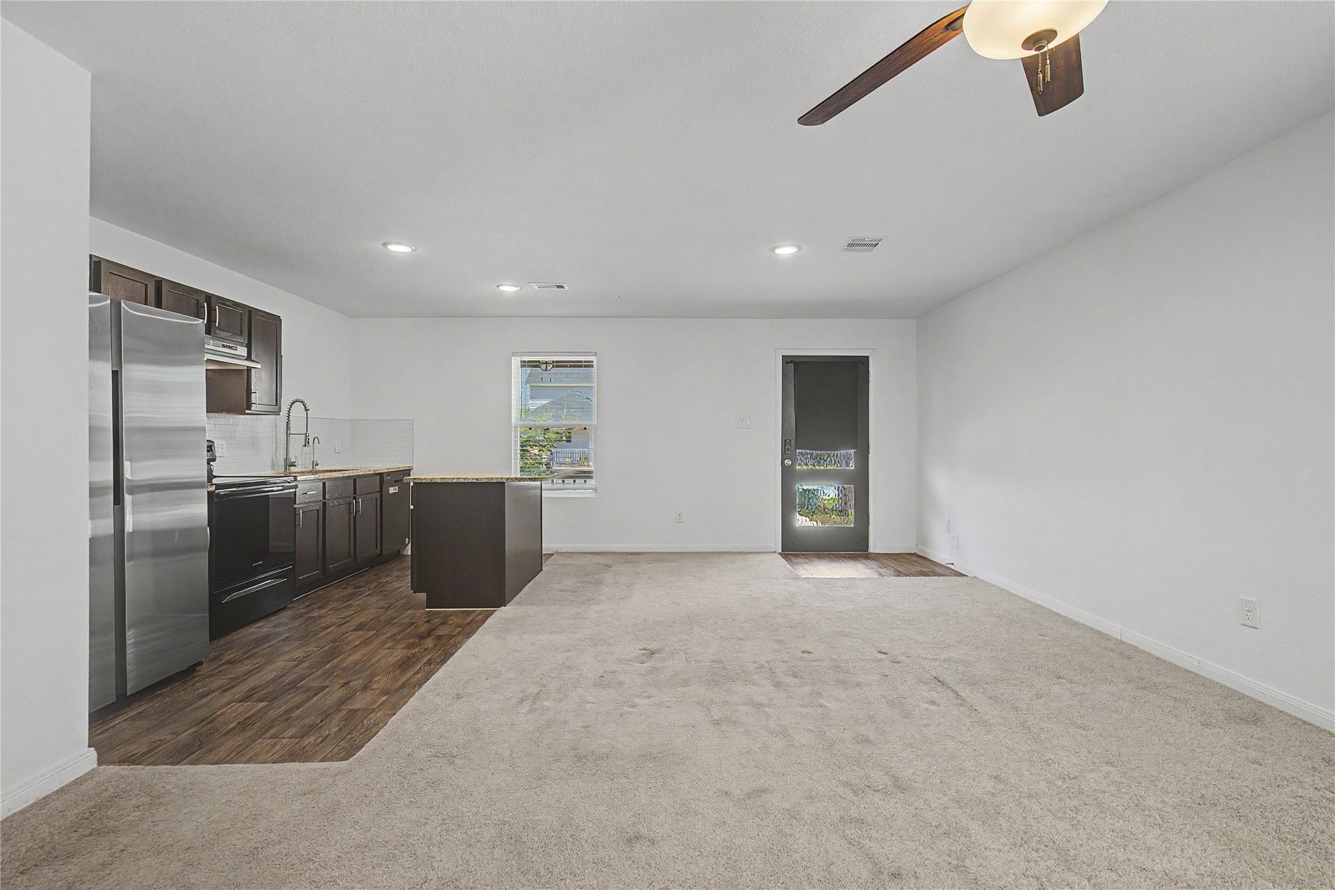 16606 Colleen Place, Conroe, TX 77306 16606 Colleen Place, Conroe, TX 77306