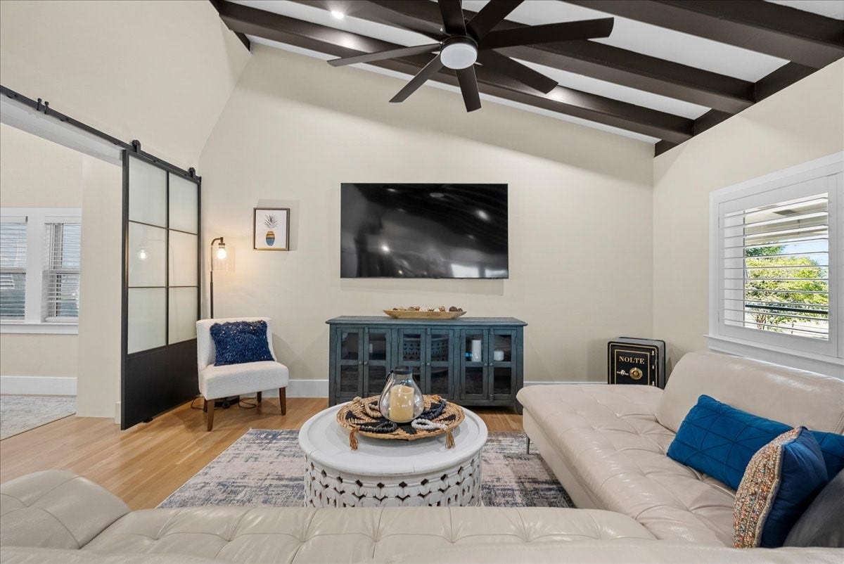 1005 Bryan Avenue, Seabrook, TX 77586 1005 Bryan Avenue, Seabrook, TX 77586
