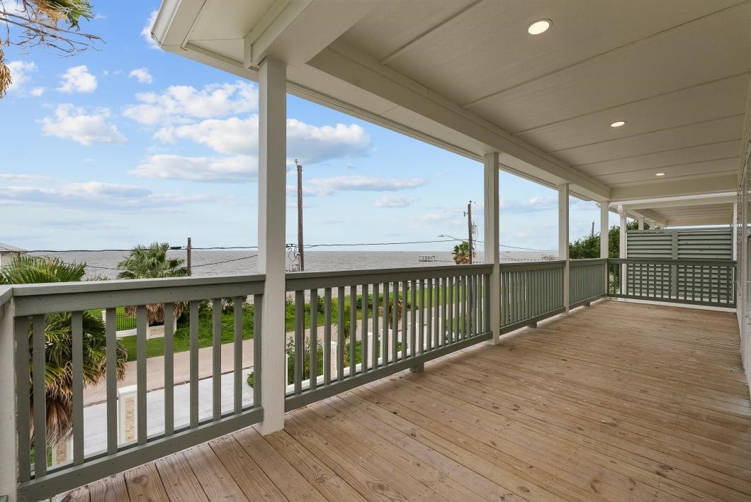 510 2nd street, San Leon, TX 77539 510 2nd street, San Leon, TX 77539